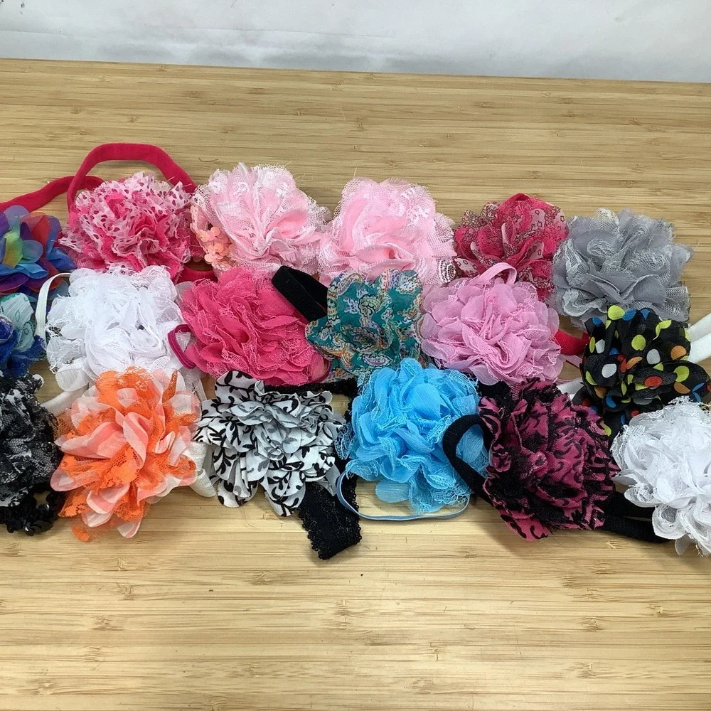 Lot Of 18 Assorted Girl Hair Bows Ribbon Clip